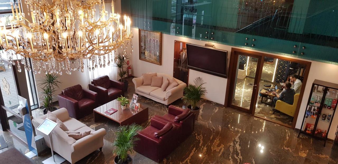 Hotel Beyfin คลูจ-นาโปกา ภายนอก รูปภาพ
