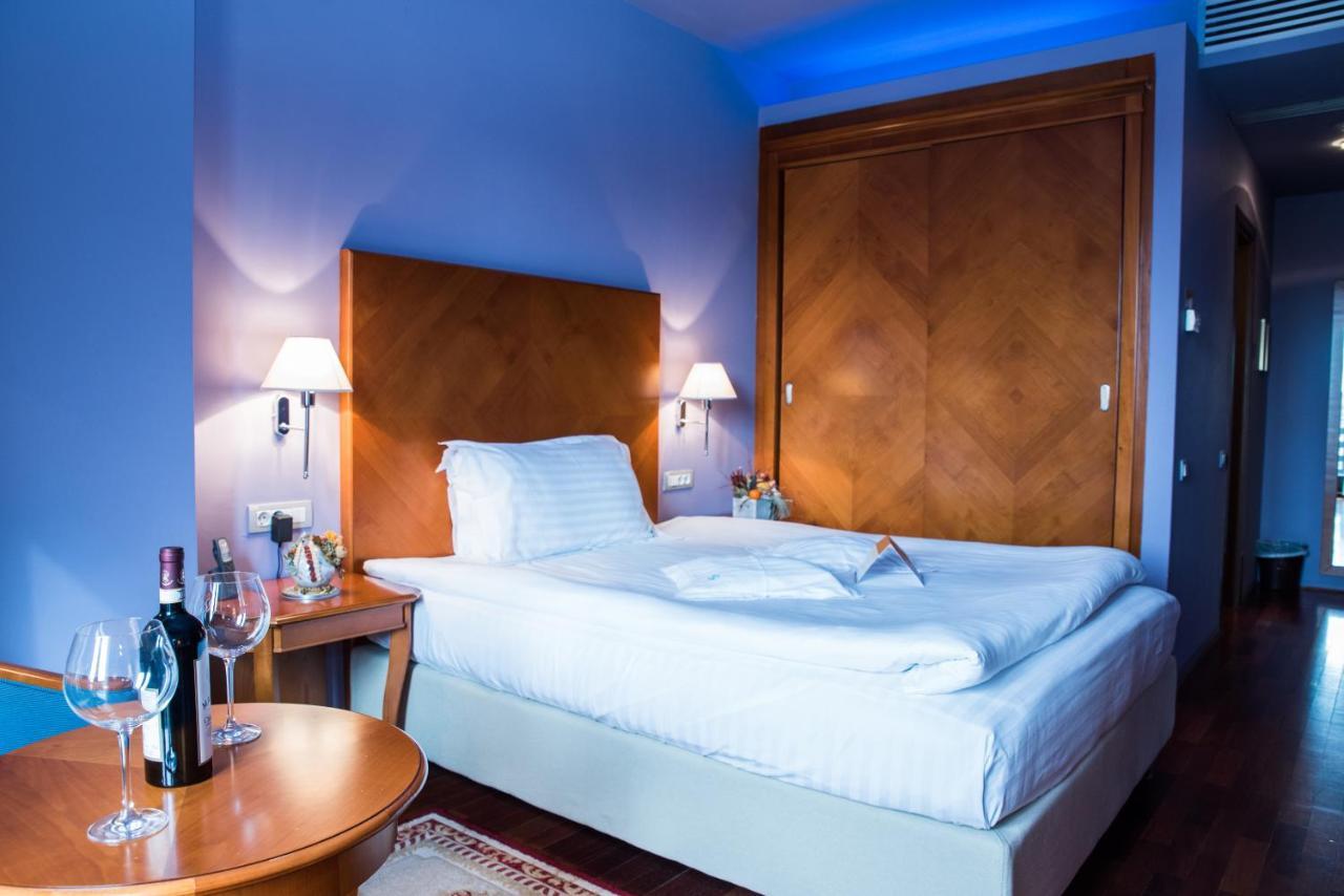Hotel Beyfin คลูจ-นาโปกา ภายนอก รูปภาพ