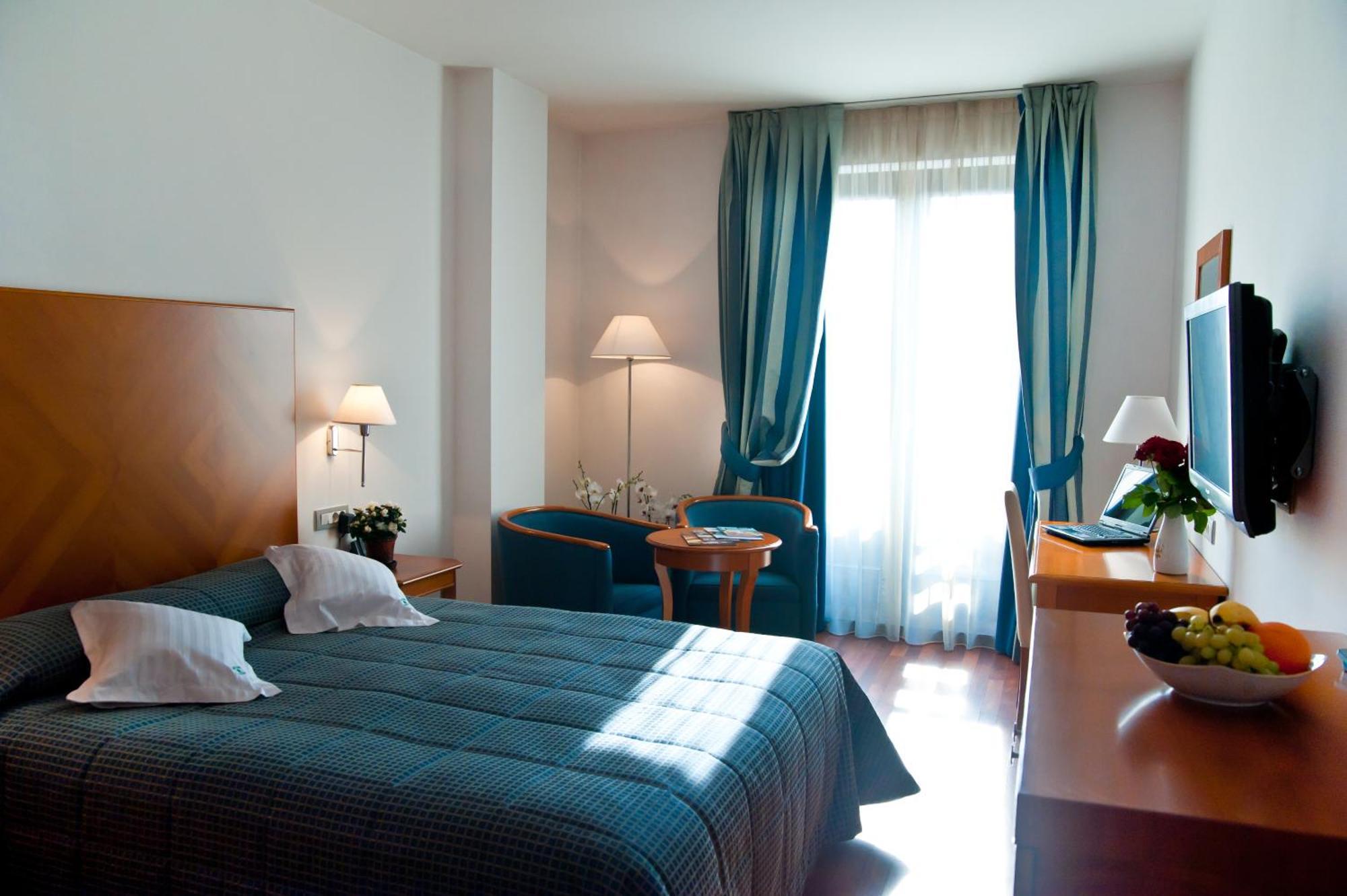 Hotel Beyfin คลูจ-นาโปกา ภายนอก รูปภาพ